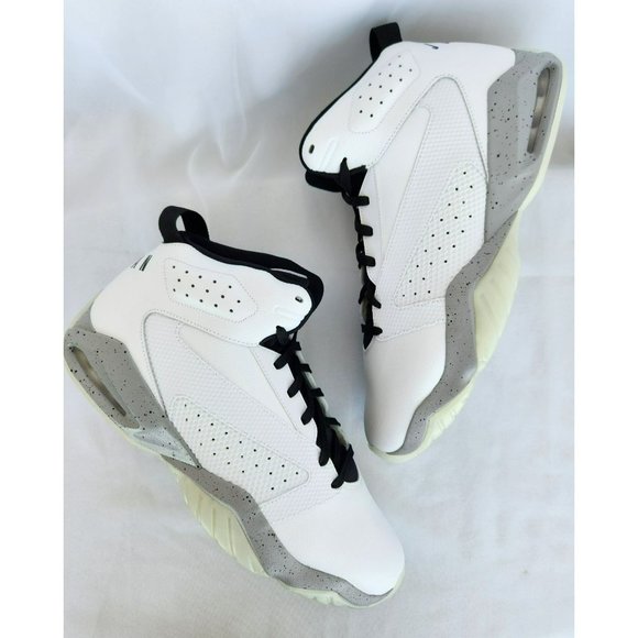 14 MEN'S NIKE JORDAN LIFT OFF WHITE GRAY BASKETBALL SNEAKERS AR4430-101 - Picture 1 of 9